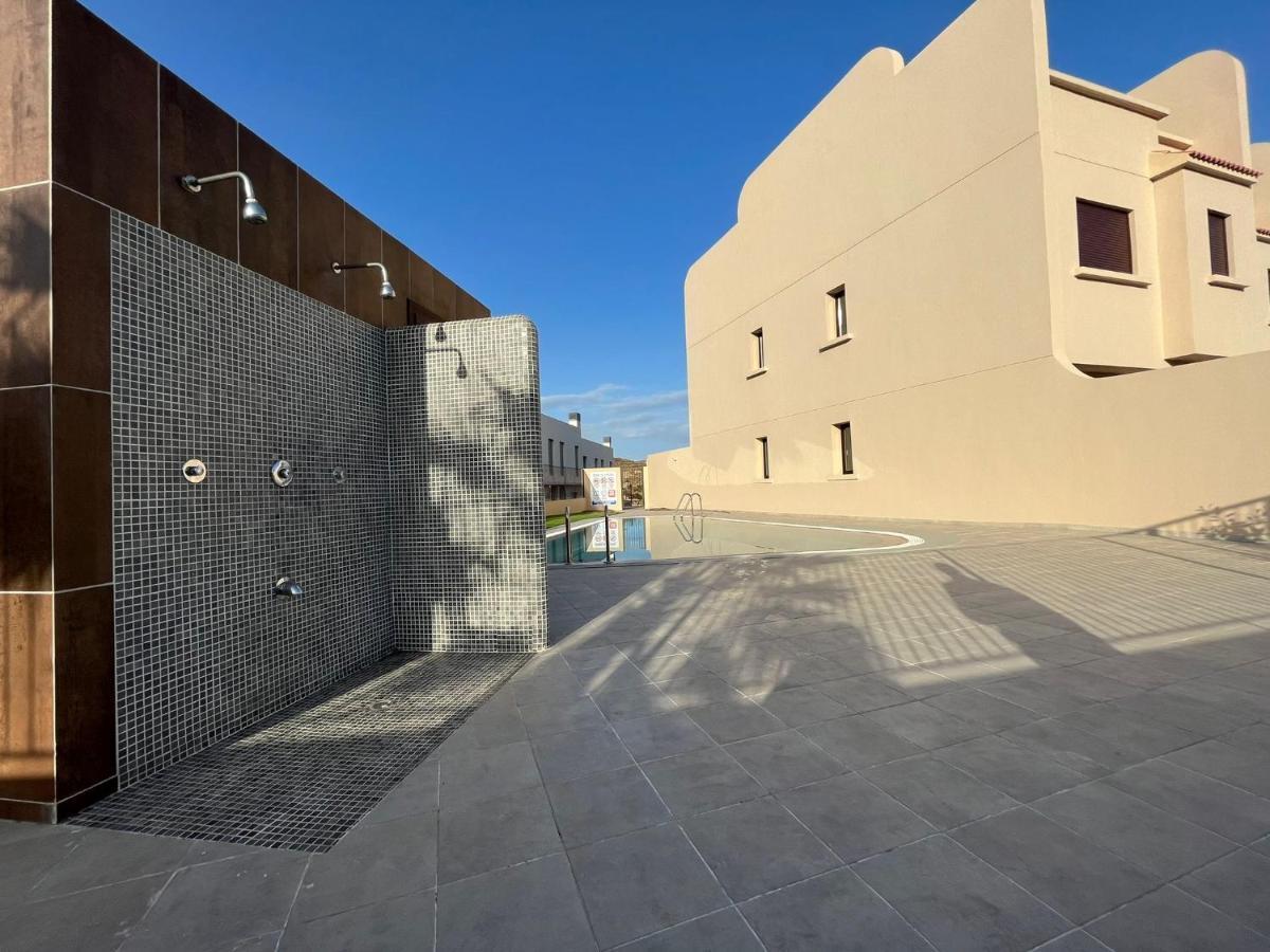 Chalet Adosado El Medano Exterior photo
